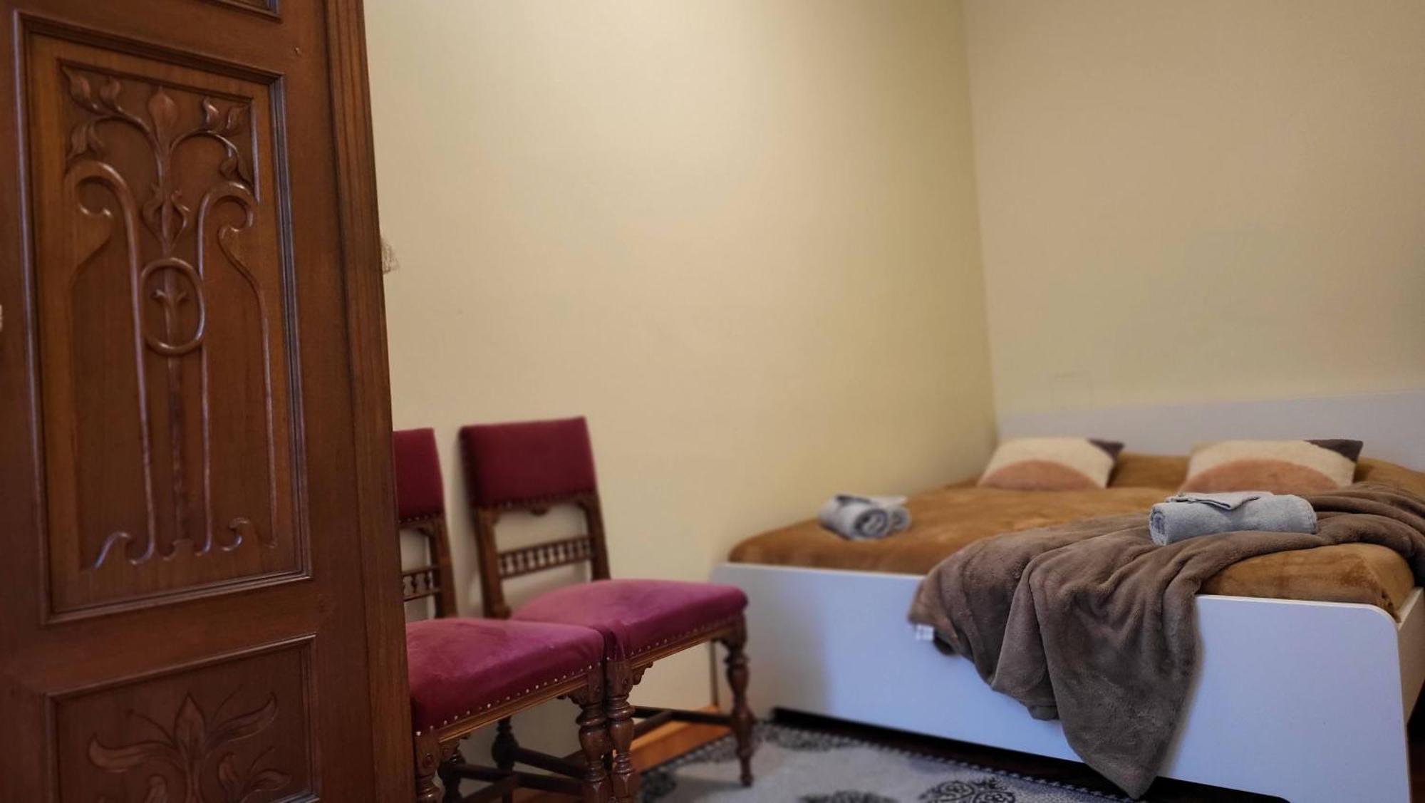 Davidov Stays Danube Vienna Room photo