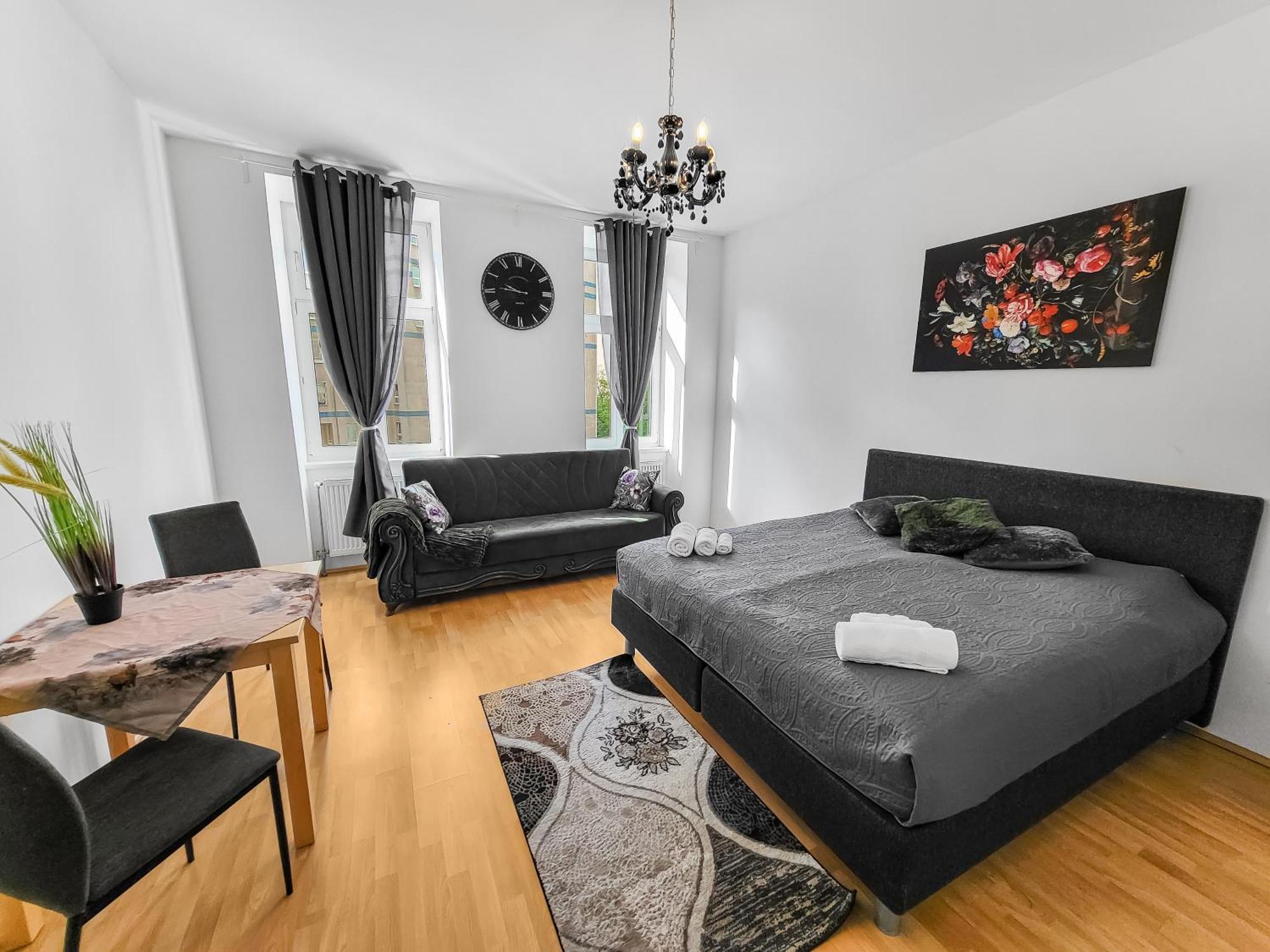 Davidov Stays Danube Vienna Room photo